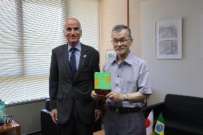 6月29日在名古屋ブラジル総領事表敬訪問の様子
