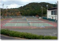雨山テニスコートの写真
